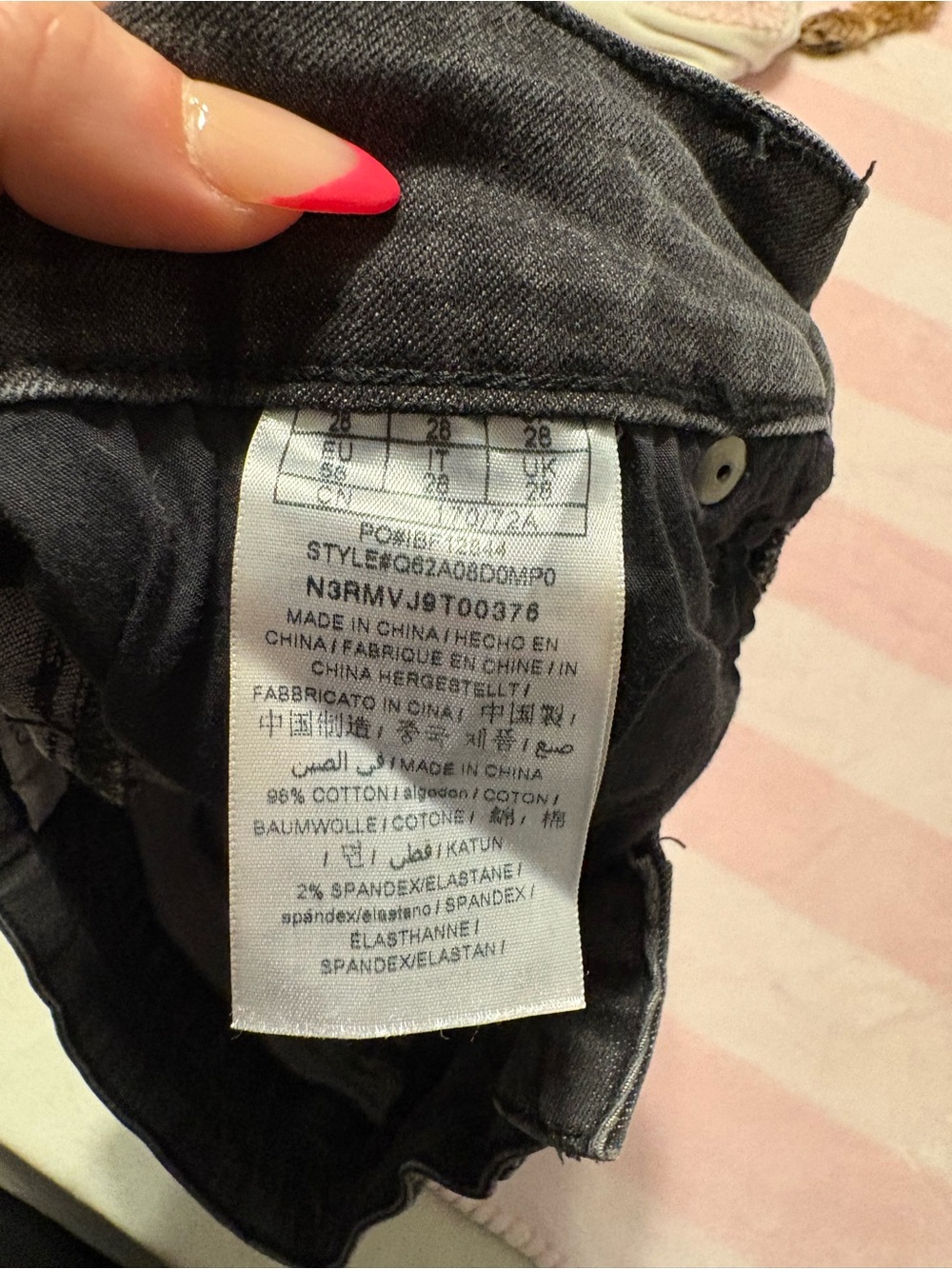 GUESS Denim Shorts - Picture 5 of 5